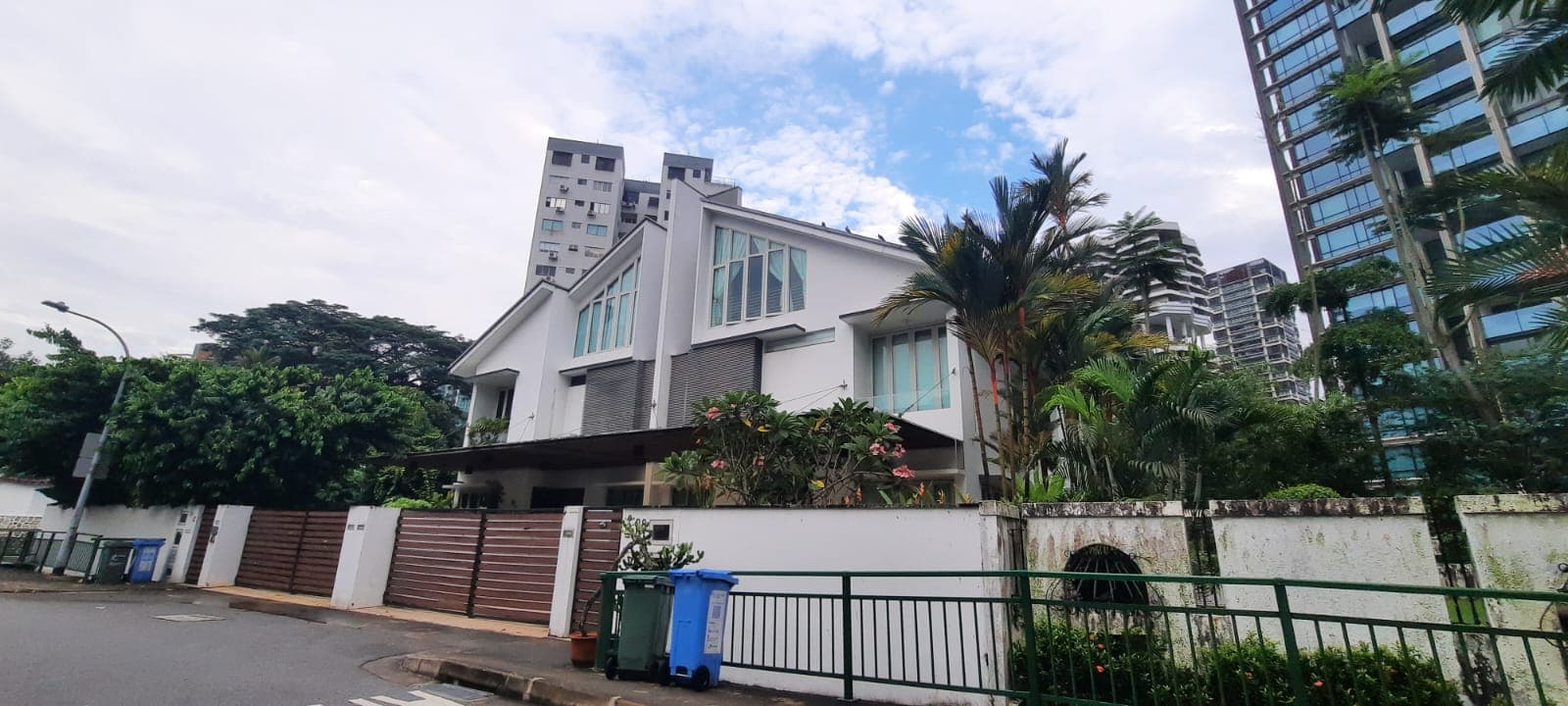 Semi-Detached preview